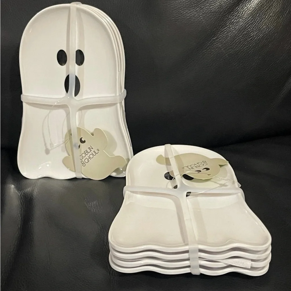 GOBLIN & GHOUL Melamine Ghost Figural Appetizer Plates  Set (4 plates)- Ghosts